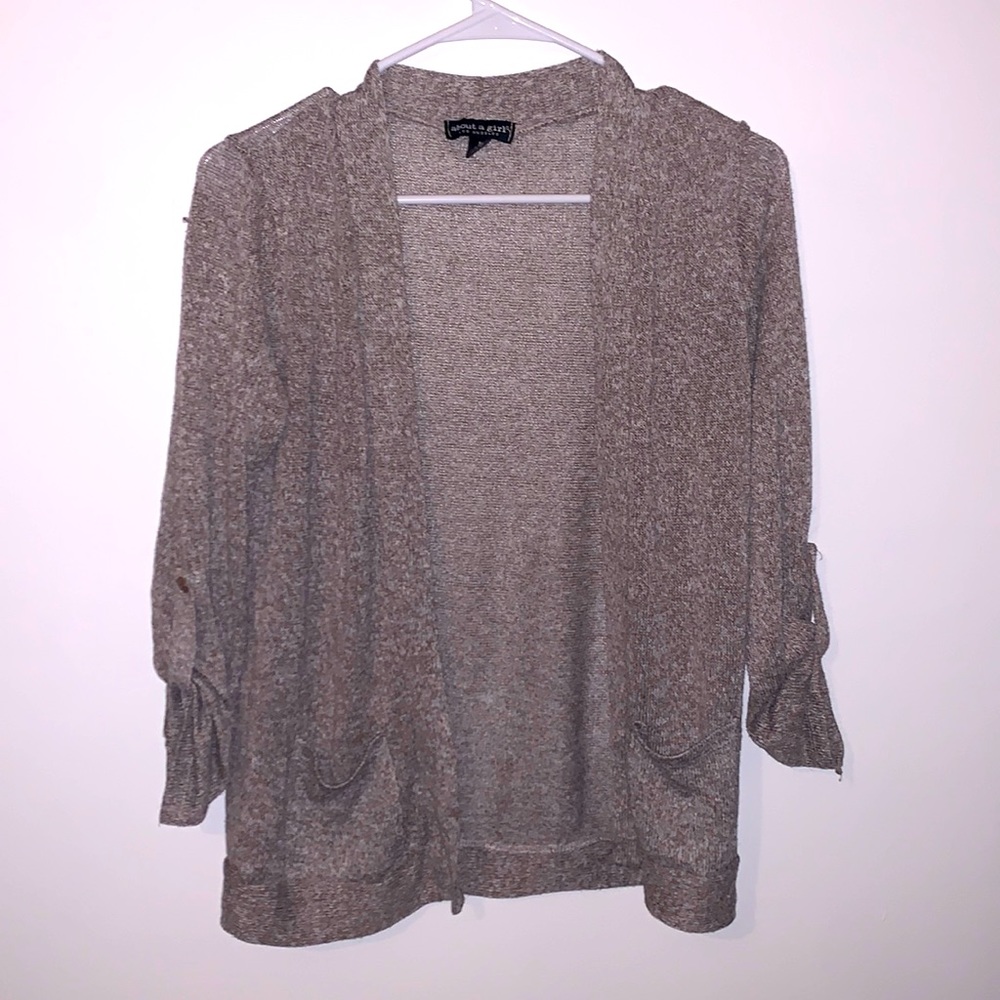 Neutral cardigan
